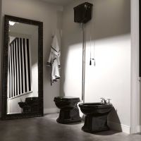 LAVABO A/S Retro High Stand-Tiefspül-WC. Wandmontierter Spülkasten Schwarz